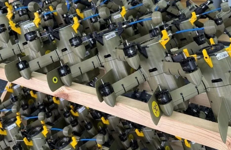 成本相差1000倍，烏克蘭用3D打印無(wú)人機(jī)代替“愛(ài)國(guó)者”攔截導(dǎo)彈 image